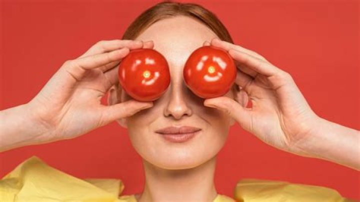Can I apply tomato on my face everyday?