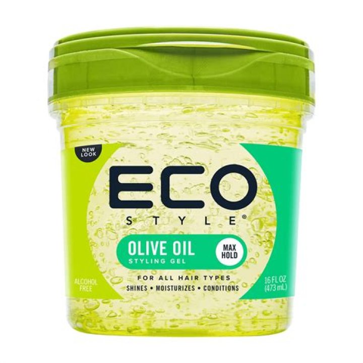 Can olive oil damage your hair?