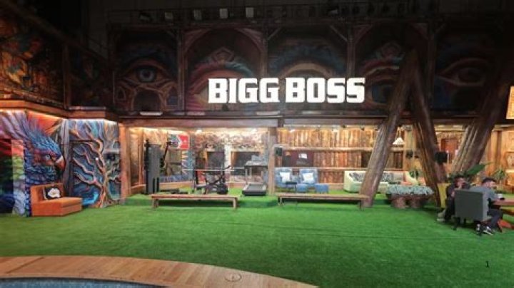 Can we visit Bigg Boss house?