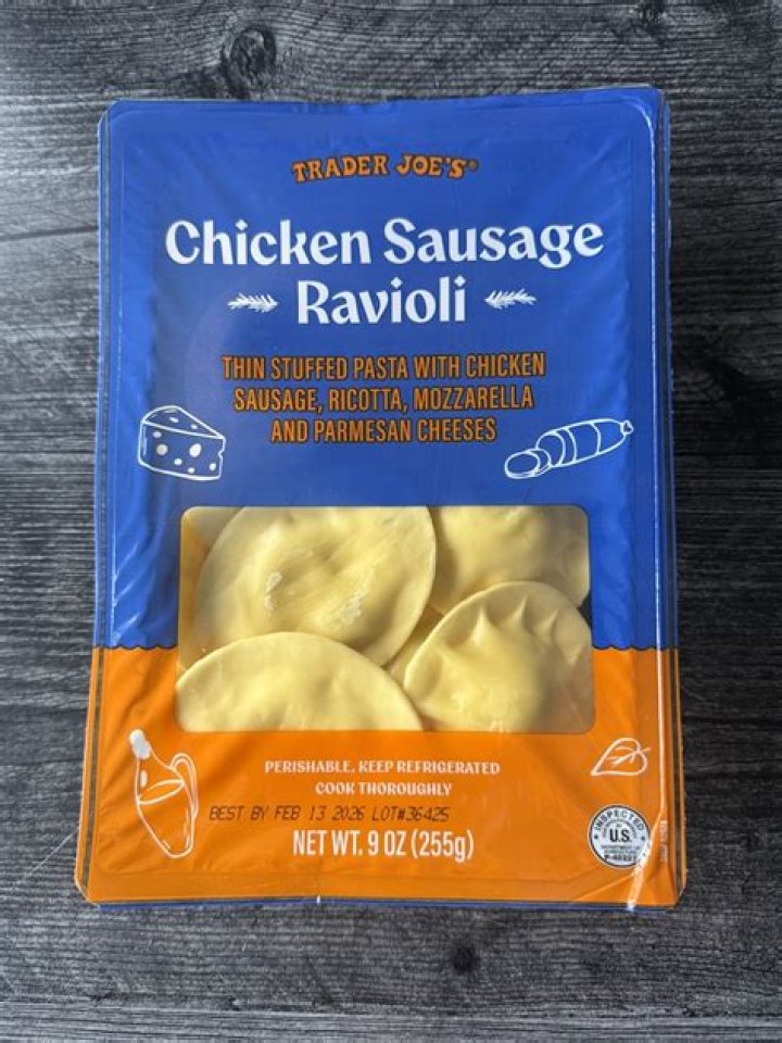 How many calories are in Trader Joe's ravioli?